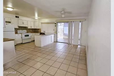 6602 N 46th Avenue, Glendale, AZ 85301 - Photo 8