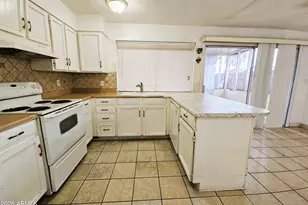 6602 N 46th Ave, Glendale, AZ 85301 - Photo 4