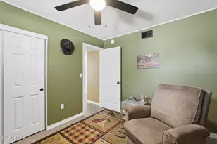 102 W Hackamore Ave, Gilbert, AZ 85233 - Photo 26