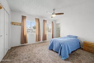 921 W Villa Theresa Dr, Phoenix, AZ 85023 - Photo 8