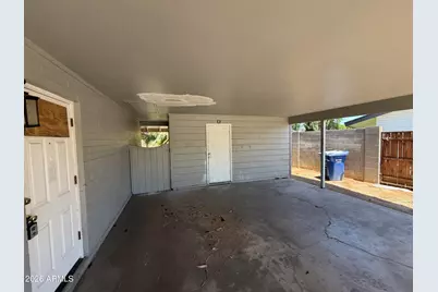 1112 W Bethany Home Road, Phoenix, AZ 85013 - Photo 2