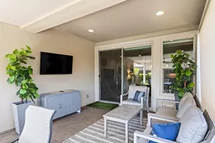21035 N 60th Ter, Phoenix, AZ 85054 - Photo 12