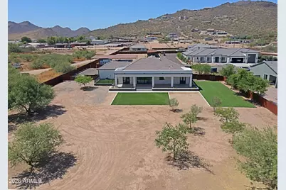 38133 N 29th Avenue, Phoenix, AZ 85086 - Photo 12