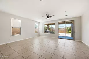 9114 W White Feather Ln, Peoria, AZ 85383 - Photo 4