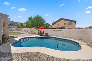 1004 E Amberwood Dr, Phoenix, AZ 85048 - Photo 2