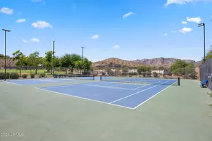 1004 E Amberwood Dr, Phoenix, AZ 85048 - Photo 64