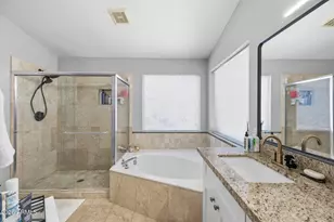 1004 E Amberwood Dr, Phoenix, AZ 85048 - Photo 40