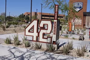 3810 N Maryvale Pkwy, Phoenix, AZ 85031 - Photo 10