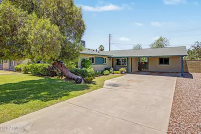 7810 N 36th Drive, Phoenix, AZ 85051 - Photo 1