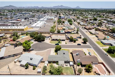 7810 N 36th Drive, Phoenix, AZ 85051 - Photo 38