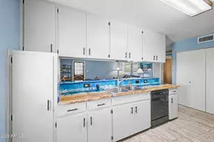7810 N 36th Dr, Phoenix, AZ 85051 - Photo 12