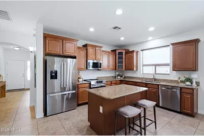 4247 E Vista Bonita Drive, Phoenix, AZ 85050 - Photo 6