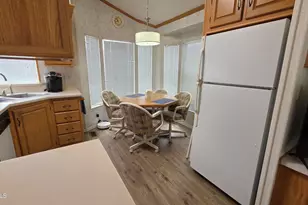 17200 W Bell Rd, Surprise, AZ 85374 - Photo 14