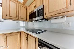 17200 W Bell Rd, Surprise, AZ 85374 - Photo 14
