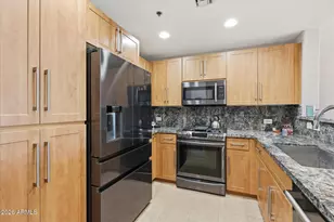 17 W Vernon Ave, Phoenix, AZ 85003 - Photo 1