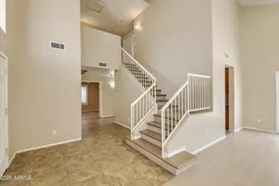 4618 E Goldfinch Gate Ln, Phoenix, AZ 85044 - Photo 8