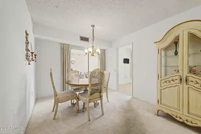 10319 W Ocotillo Drive, Sun City, AZ 85373 - Photo 6