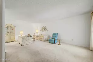 10319 W Ocotillo Dr, Sun City, AZ 85373 - Photo 4