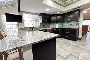 18775 N 94th Ave, Peoria, AZ 85382 - Photo 16