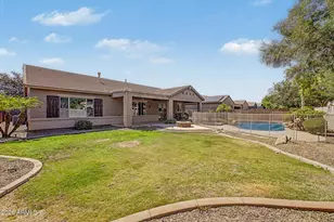 1681 S Sunset Dr, Chandler, AZ 85286 - Photo 38