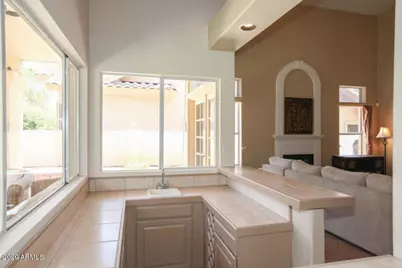 1628 E Glenhaven Drive, Phoenix, AZ 85048 - Photo 10