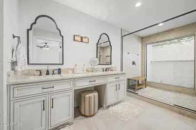 7368 E San Miguel Avenue, Scottsdale, AZ 85250 - Photo 10