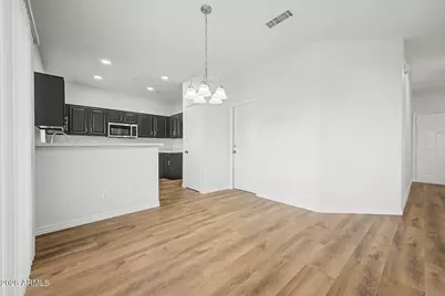 3831 W Oregon Avenue, Phoenix, AZ 85019 - Photo 8