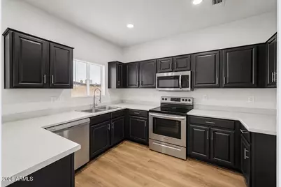 3831 W Oregon Avenue, Phoenix, AZ 85019 - Photo 1