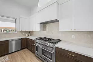 27121 N 143rd Ln, Surprise, AZ 85387 - Photo 10