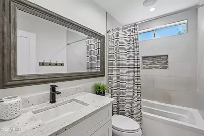 4451 W Creedance Boulevard, Glendale, AZ 85310 - Photo 20