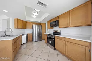15161 N 90th Dr, Peoria, AZ 85381 - Photo 6