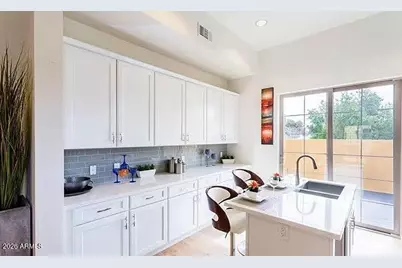 421 W 6th Street #1008, Tempe, AZ 85281 - Photo 4