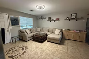 79 S Central Ave, Florence, AZ 85132 - Photo 2