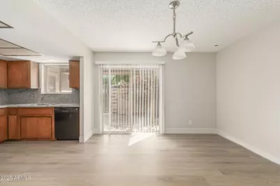 1821 W Augusta Avenue, Phoenix, AZ 85021 - Photo 10