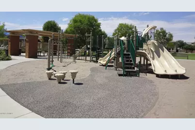 2972 E Franklin Avenue, Gilbert, AZ 85295 - Photo 24
