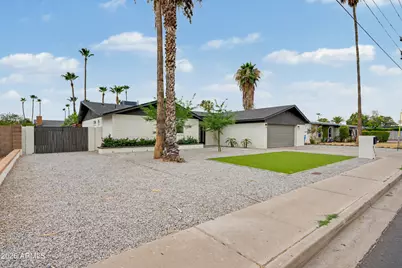 3117 E Sweetwater Avenue, Phoenix, AZ 85032 - Photo 2