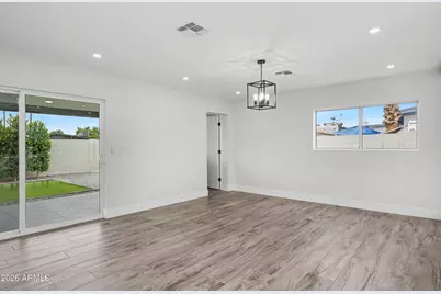 3117 E Sweetwater Avenue, Phoenix, AZ 85032 - Photo 8