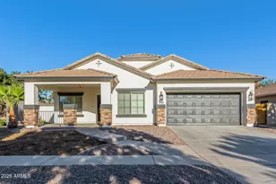 3759 S Dew Drop Ln, Gilbert, AZ 85297 - Photo 2