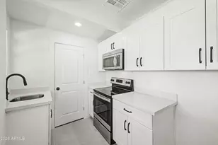 2305 W Maryland Ave, Phoenix, AZ 85015 - Photo 8