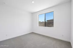 7950 W Loma Ln, Peoria, AZ 85345 - Photo 12