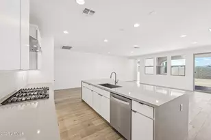 7950 W Loma Ln, Peoria, AZ 85345 - Photo 34