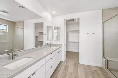 7950 W Loma Lane, Peoria, AZ 85345 - Photo 22