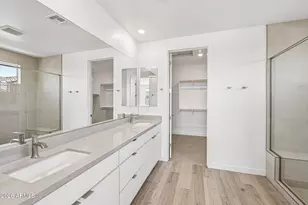 7950 W Loma Ln, Peoria, AZ 85345 - Photo 22