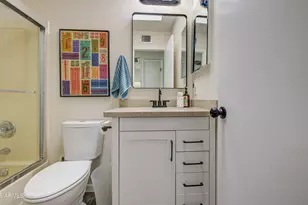 913 E Wahalla Ln, Phoenix, AZ 85024 - Photo 28