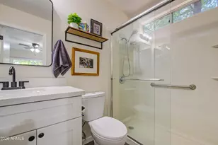 913 E Wahalla Ln, Phoenix, AZ 85024 - Photo 22