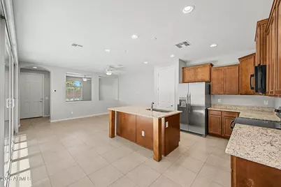 2511 S Entwistle Street, Gilbert, AZ 85295 - Photo 6
