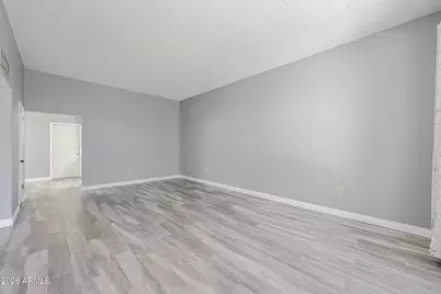 13083 N 99th Drive, Sun City, AZ 85351 - Photo 6
