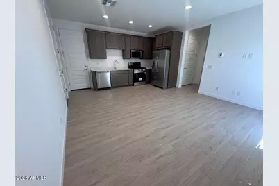 23333 W Mobile Lane, Buckeye, AZ 85326 - Photo 2