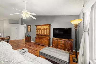 14657 N 90th Drive, Peoria, AZ 85381 - Photo 8