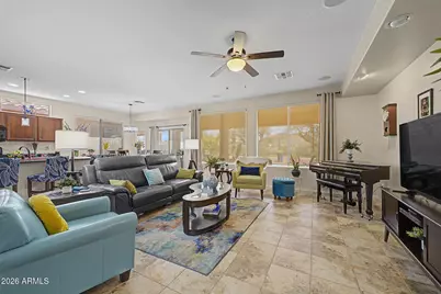6415 W Straight Arrow Lane, Phoenix, AZ 85083 - Photo 8